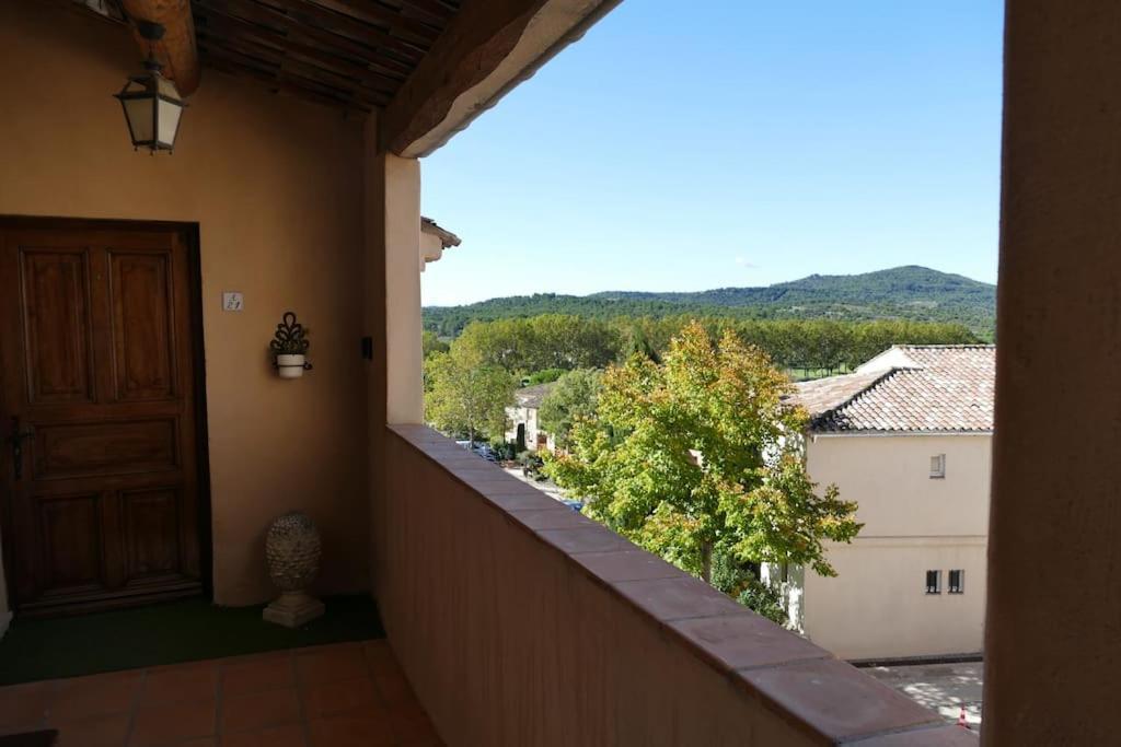 Appartement Clim & Piscine Sur Golf Pont-Royal Εξωτερικό φωτογραφία