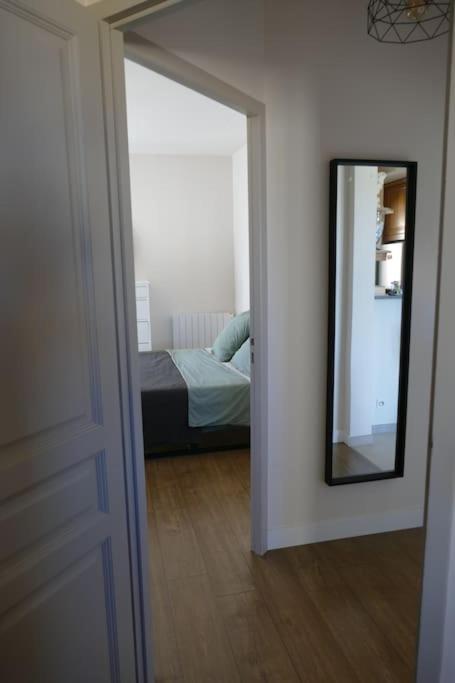 Appartement Clim & Piscine Sur Golf Pont-Royal Εξωτερικό φωτογραφία