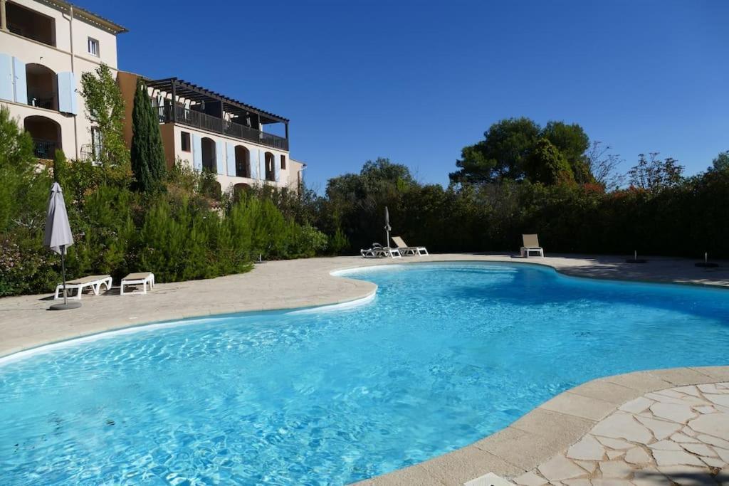Appartement Clim & Piscine Sur Golf Pont-Royal Εξωτερικό φωτογραφία