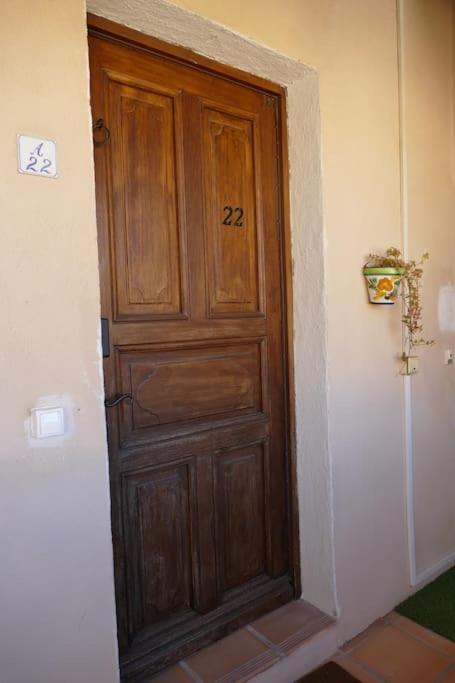 Appartement Clim & Piscine Sur Golf Pont-Royal Εξωτερικό φωτογραφία