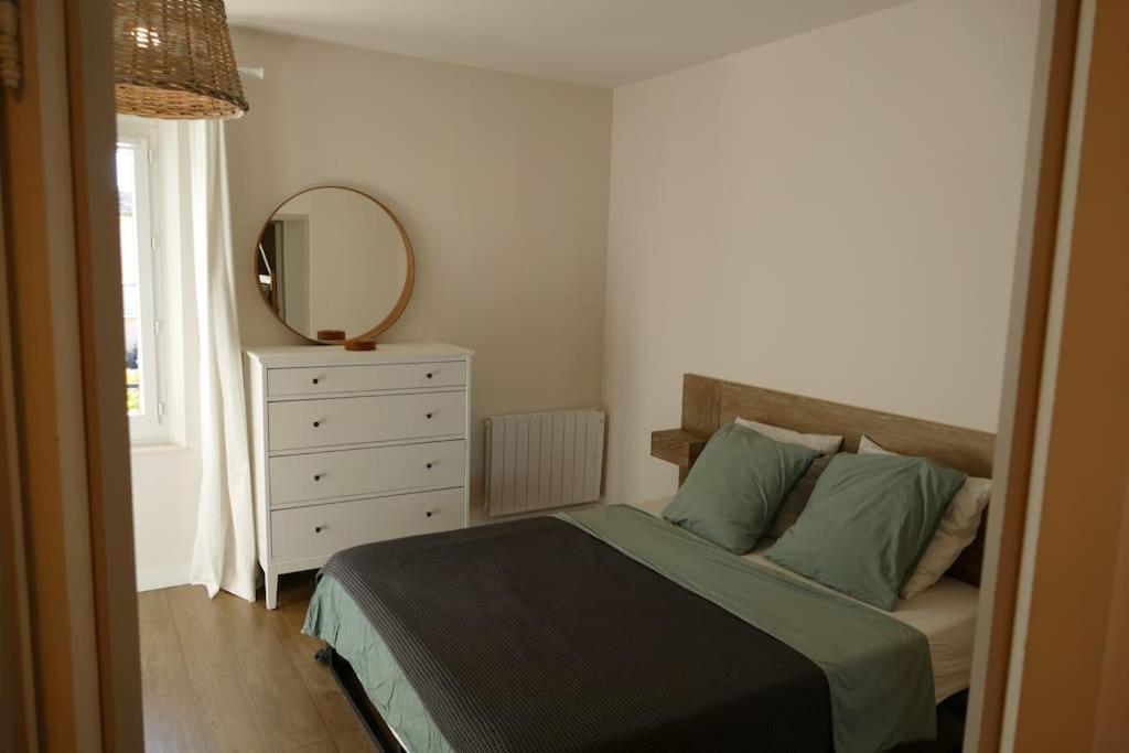 Appartement Clim & Piscine Sur Golf Pont-Royal Εξωτερικό φωτογραφία